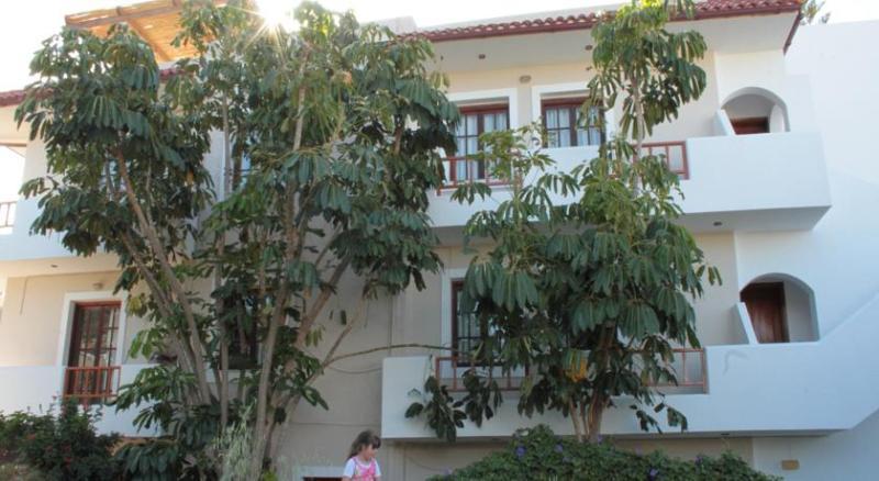 Alexandra Apartments Stalida Екстериор снимка